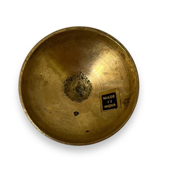 VTG 70s miniature Mid Century Modern brass etched vase - Picture 3 of 3